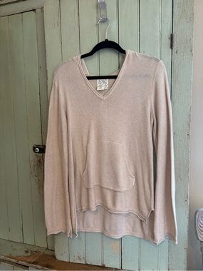 Billabong Cream V-Neck Lightweight Hoodie Pullover